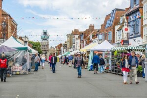 Lymington food market